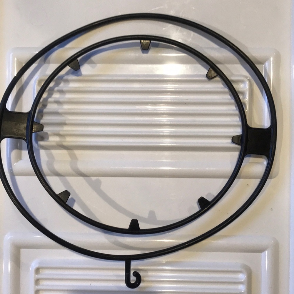 Tupperware Replacement Handles - Picture 4 of 14